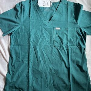 FIGS WOMEN’S CATARINA FIONLITE ONE POCKET SCRUB TOP